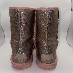 Girls gently used rainbow glitter UGGS Big Girl sz4